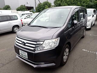 HONDA STEP WAGON 2014