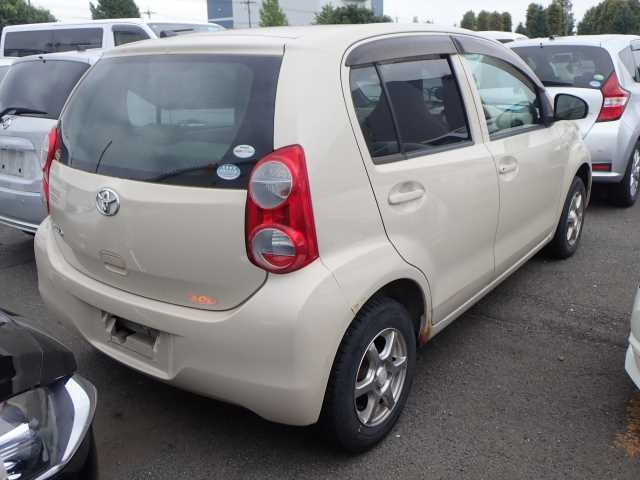 TOYOTA PASSO 2010
