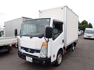 NISSAN ATLAS 2015