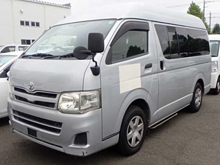 TOYOTA HIACE VAN 2012