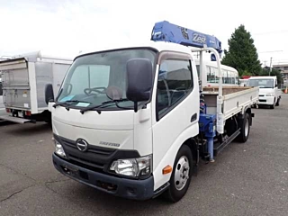 HINO DUTRO 2017