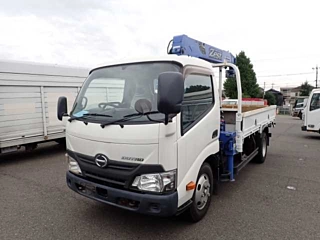 HINO DUTRO 2017