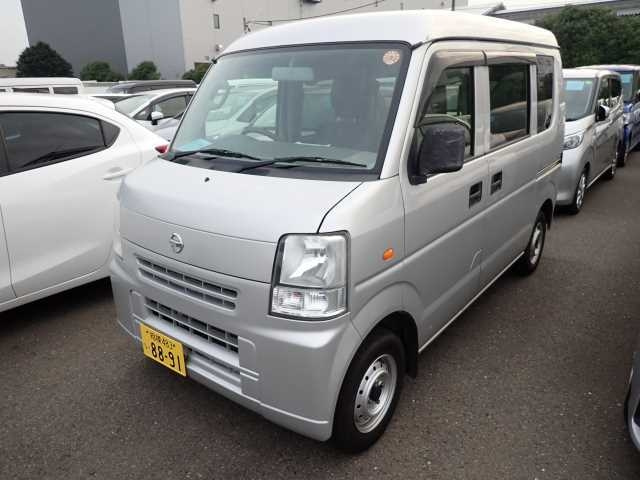 NISSAN CLIPPER VAN 2014