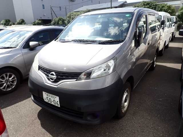 NISSAN NV200 2016