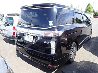 NISSAN ELGRAND 2017