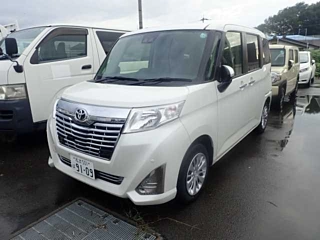 TOYOTA ROOMY 2019