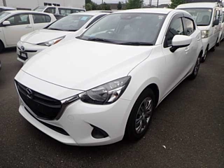 MAZDA DEMIO 2019