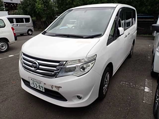 NISSAN SERENA 2015