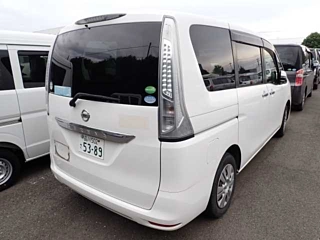 NISSAN SERENA 2015