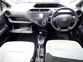 TOYOTA AQUA 2020