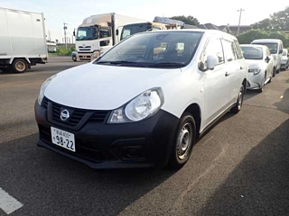 NISSAN AD 2020