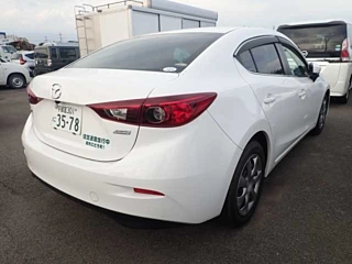 MAZDA AXELA 2017