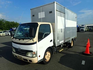 TOYOTA DYNA 2008