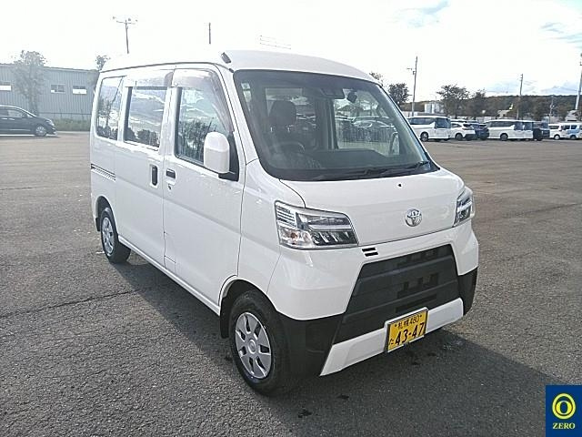 TOYOTA PIXIS VAN 2020