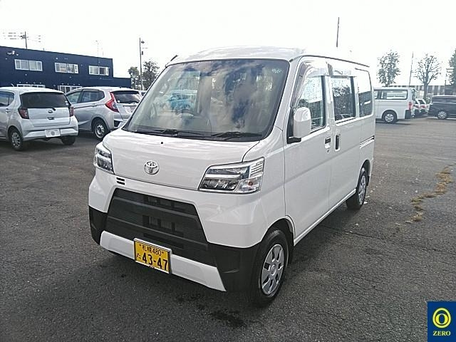 TOYOTA PIXIS VAN 2020