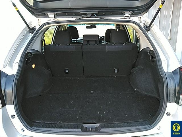 TOYOTA COROLLA FIELDER 2015