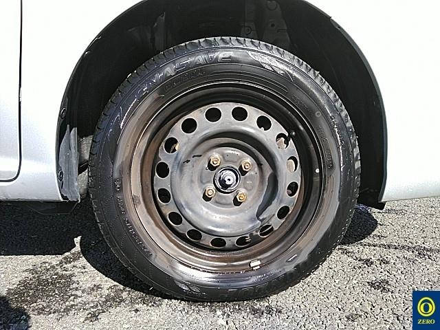 TOYOTA COROLLA FIELDER 2015