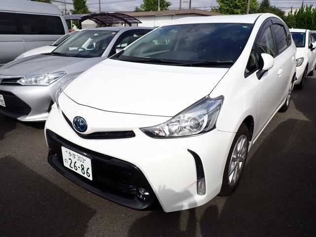 TOYOTA PRIUS ALPHA 2020