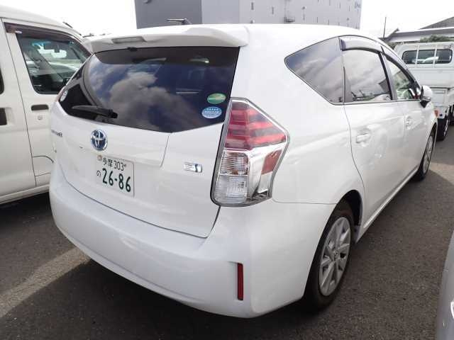 TOYOTA PRIUS ALPHA 2020