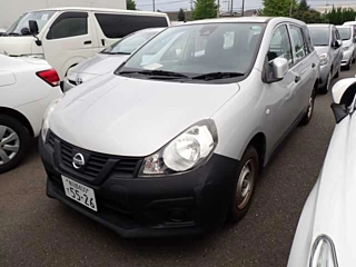 NISSAN AD 2018