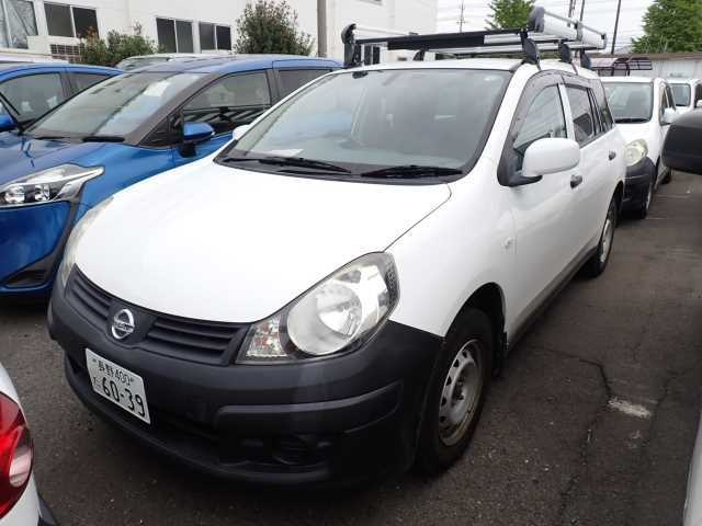 NISSAN AD 2013