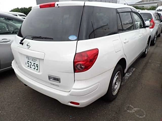 NISSAN AD 2020