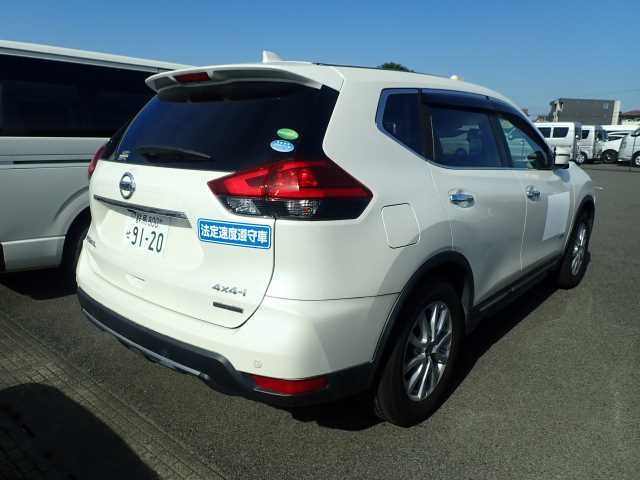 NISSAN X-TRAIL 2019