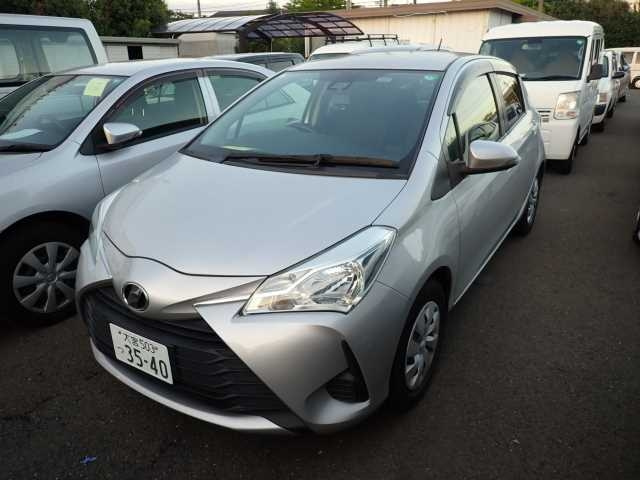 TOYOTA VITZ 2018