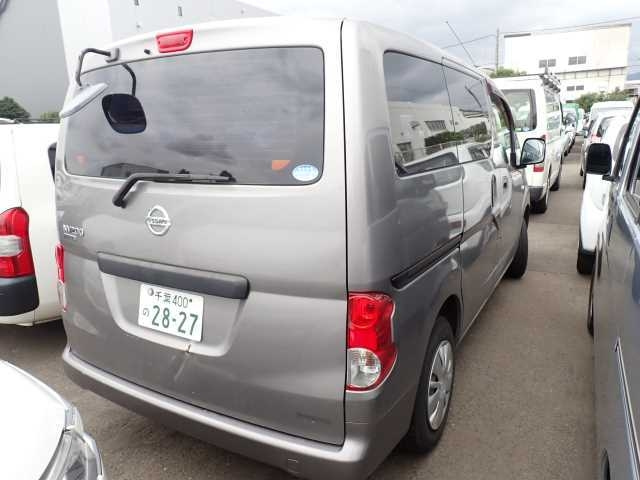 NISSAN NV200 2017
