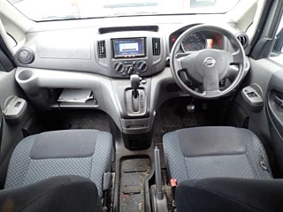 NISSAN NV200 2017