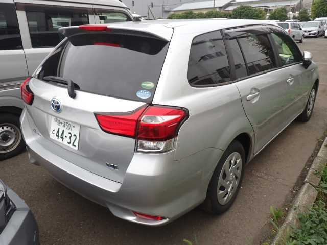 TOYOTA COROLLA FIELDER 2018