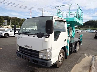 ISUZU ELF 2008