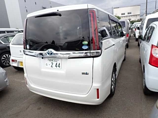 TOYOTA NOAH 2020