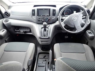 NISSAN NV200 2018
