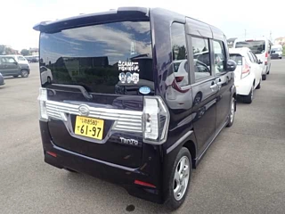 DAIHATSU TANTO 2018
