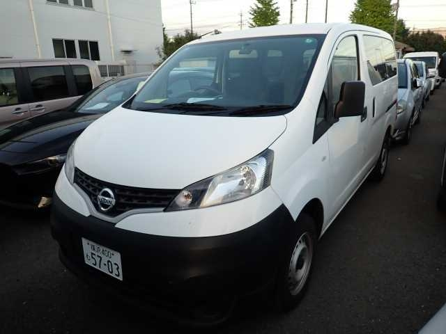 NISSAN NV200 2019
