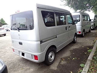 NISSAN CLIPPER VAN 2024