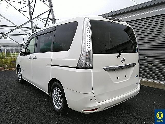 NISSAN SERENA 2012