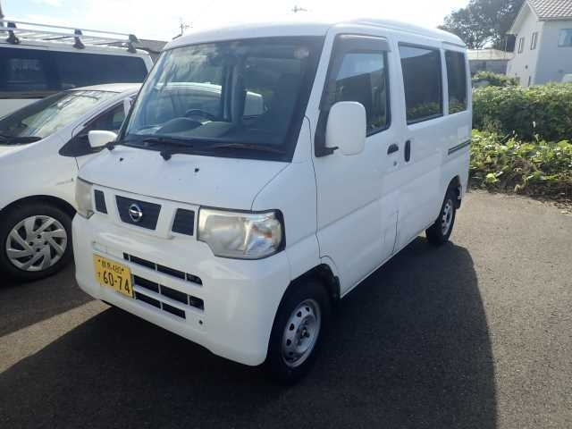 NISSAN CLIPPER VAN 2012