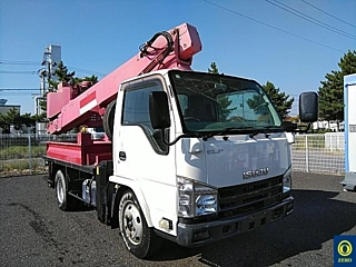 ISUZU ELF 2011