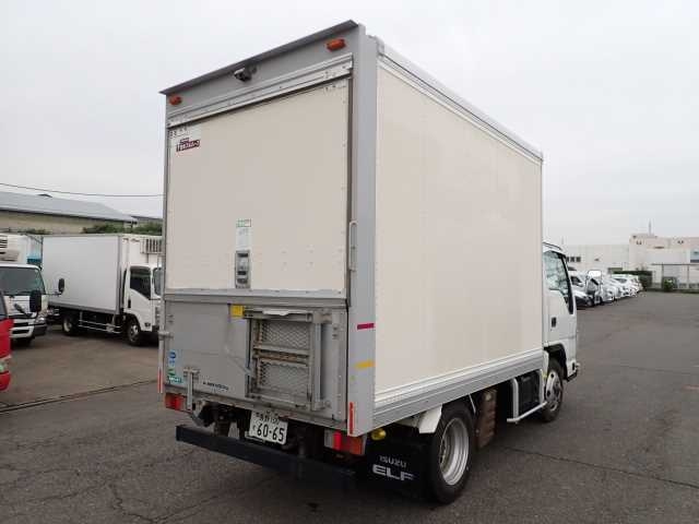 ISUZU ELF 2014