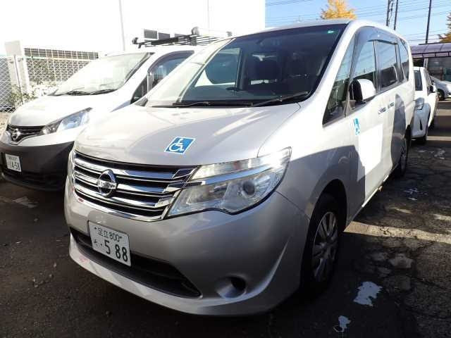 NISSAN SERENA 2015
