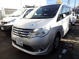 NISSAN SERENA 2015