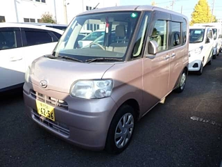 DAIHATSU TANTO 2013