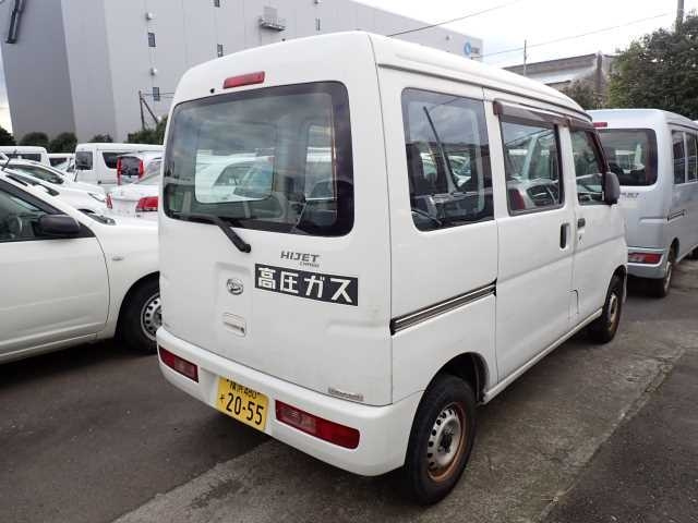 DAIHATSU HIJET VAN 2014