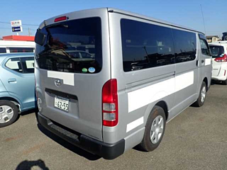 TOYOTA HIACE VAN 2018