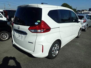 HONDA FREED 2016