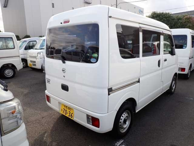 NISSAN CLIPPER VAN 2015