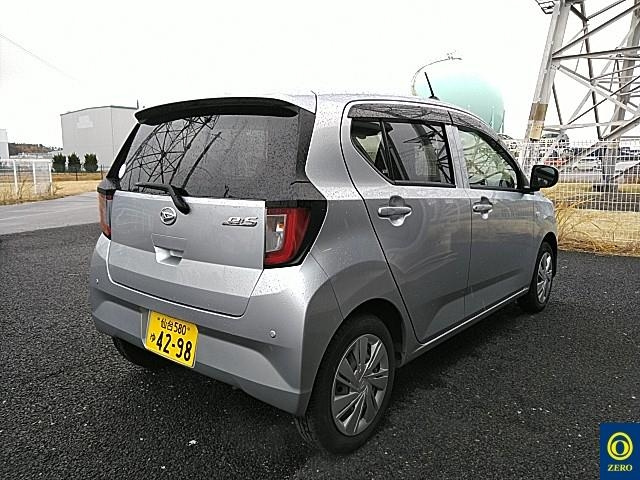 DAIHATSU MIRA E S 2022