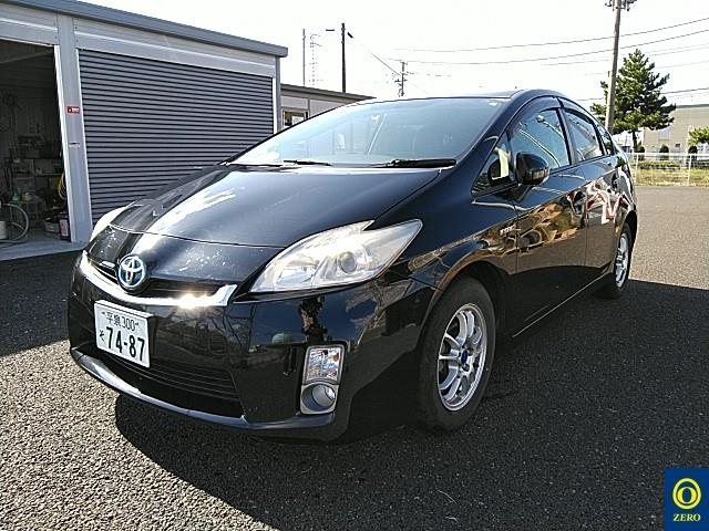 TOYOTA PRIUS 2011